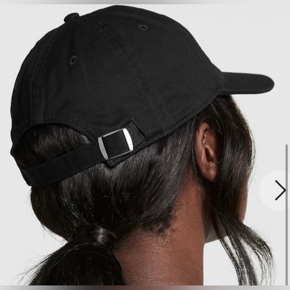 NWT! PINK Victoria’s Secret baseball hat black with white stitch - Picture 9 of 10